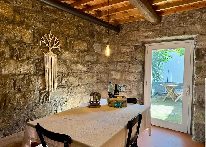 Haven Azores * Faial da Terra