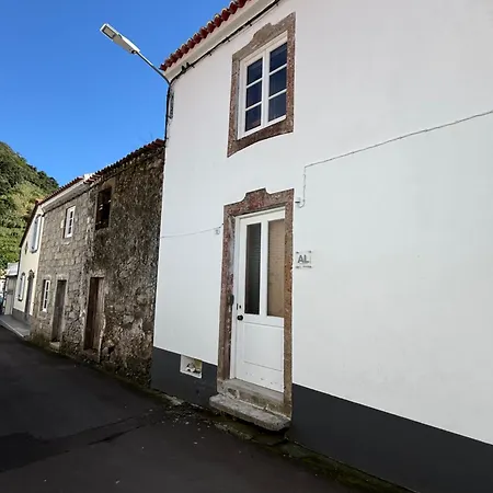 Сasa de vacaciones Haven Azores Faial da Terra