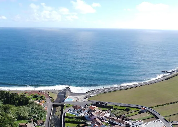 Haven Azores * Faial da Terra